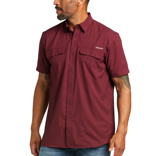 Ariat® Men's VentTEK Outbound Fitted Red Short Sleeve Shirt 10039578
