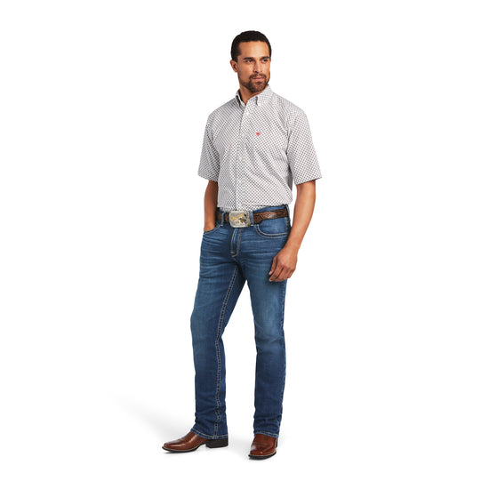 Ariat® Men's Fionn White Classic Fit Button Down Shirt 10040565