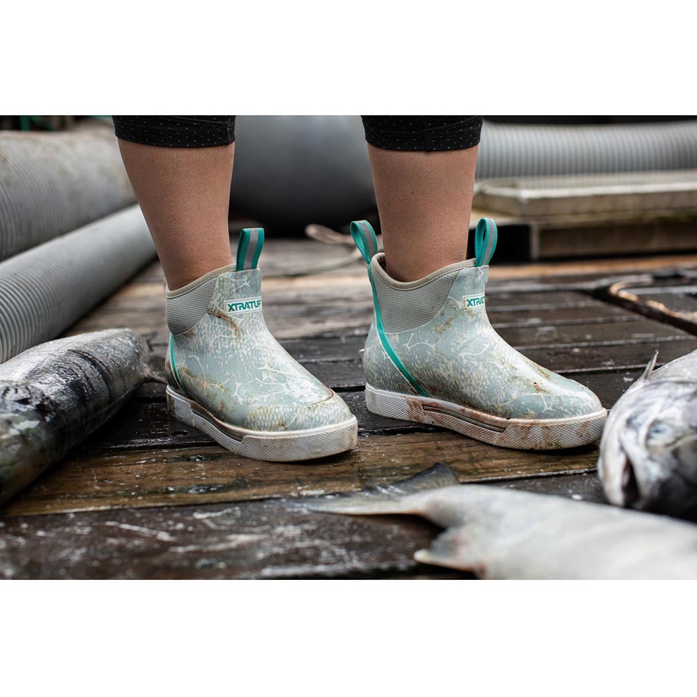 XTRATUF Ladies Wheelhouse Blue Coho 6