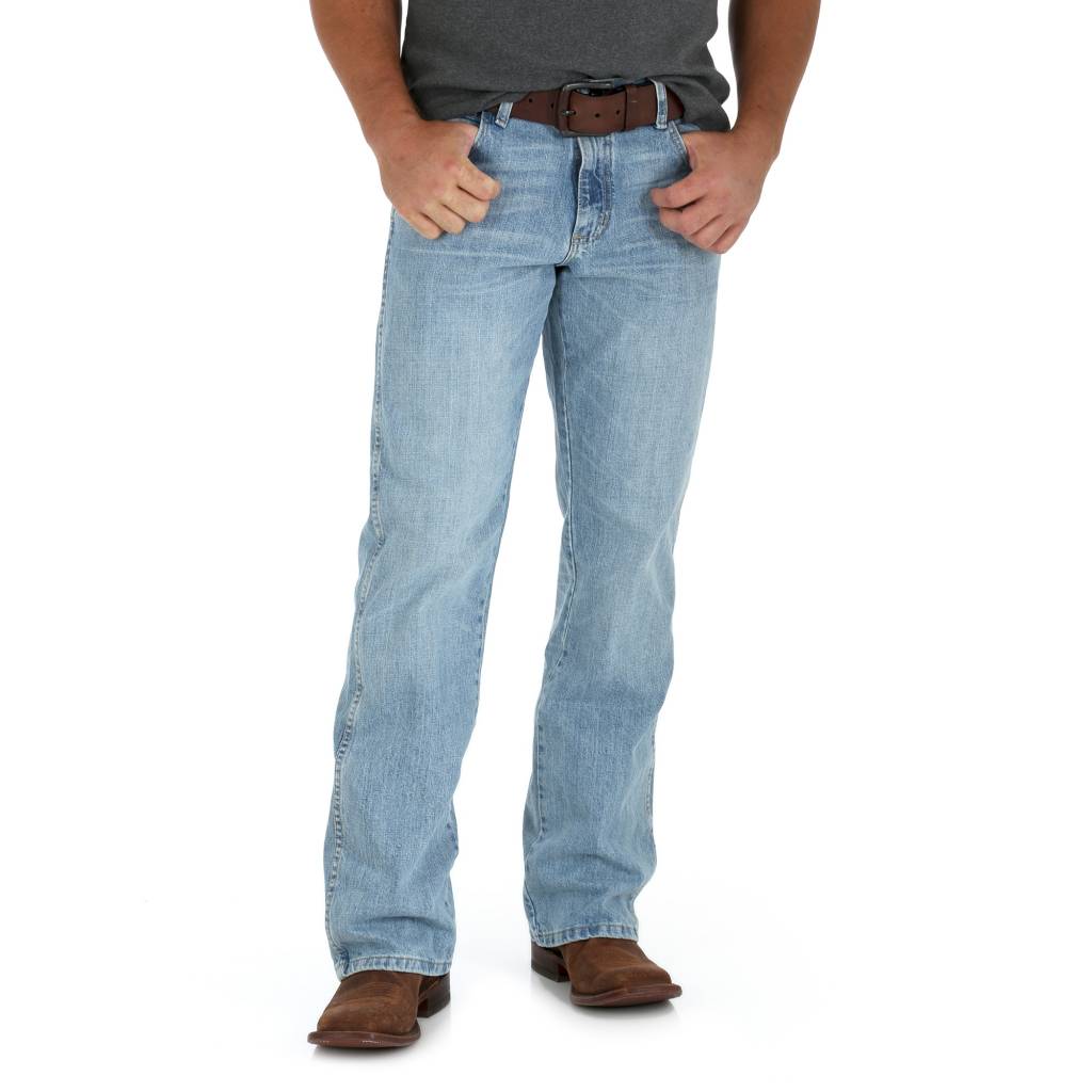 Wrangler Men's Retro® Light Wash Bootcut Jeans WRT20CR